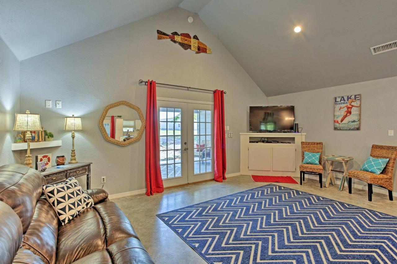 Modern Retreat With Gas Grill - Walk To Lake Texoma! Kingston Kültér fotó