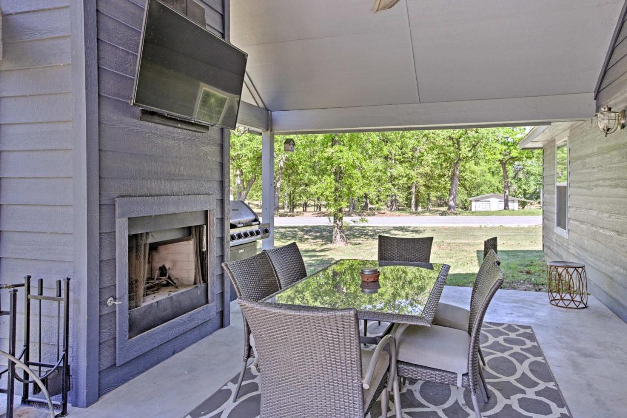 Modern Retreat With Gas Grill - Walk To Lake Texoma! Kingston Kültér fotó